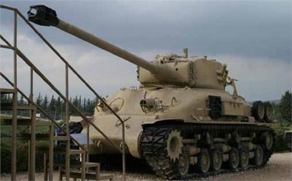 35323 M51 Sherman