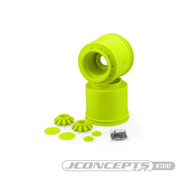JConcepts Aggressor - 2.6 x 3.8" 17mm hex Monster