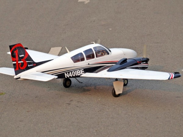 C8866 VQModel Beechcraft Baron G58 / 1760 mm