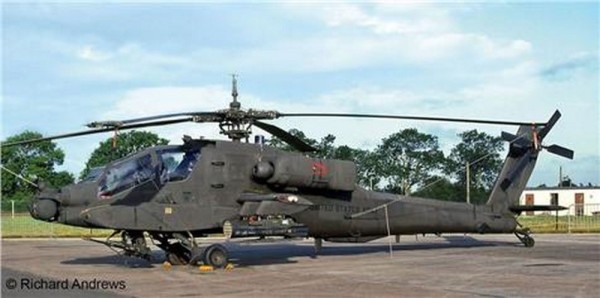 04985 Revell AH-64A Apache
