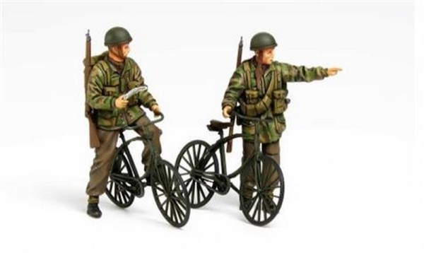 35333 British Paratroopers & Bicycles Set