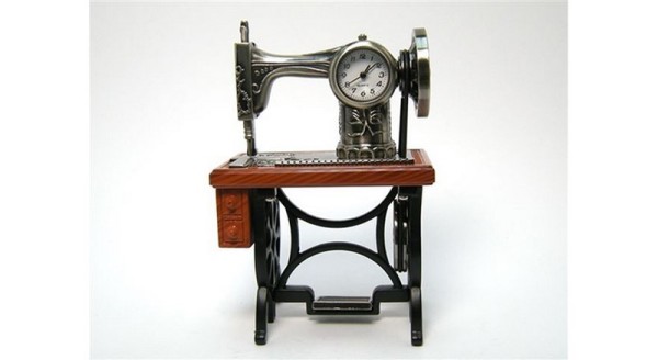SIVA TOYS Siva Clock Uhr Sewing Machine