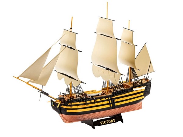 05819 Revell Admiral Nelson Flagship (HMS Victory)
