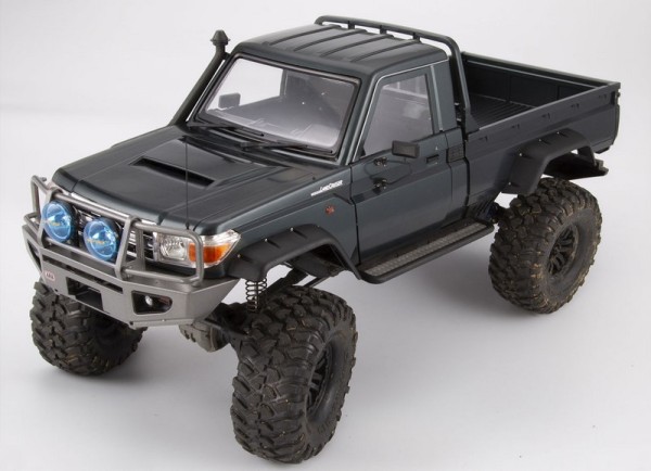 KB48732 Toyota Land Cruiser 70 Kunststoff Bausatz für TRX4